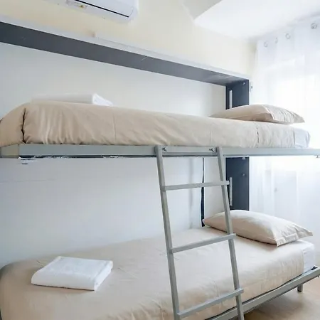 Rooftop With Sea View, Jacuzzi,parking,ac